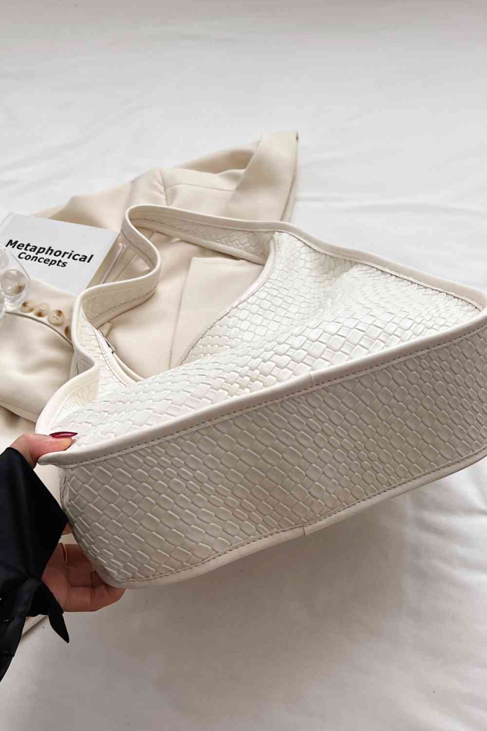 Dante Shoulder Bag in Ivory