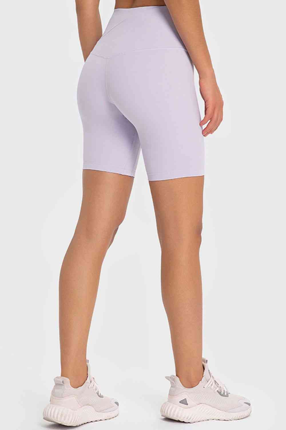 GlamFit V-Waist Bike Shorts