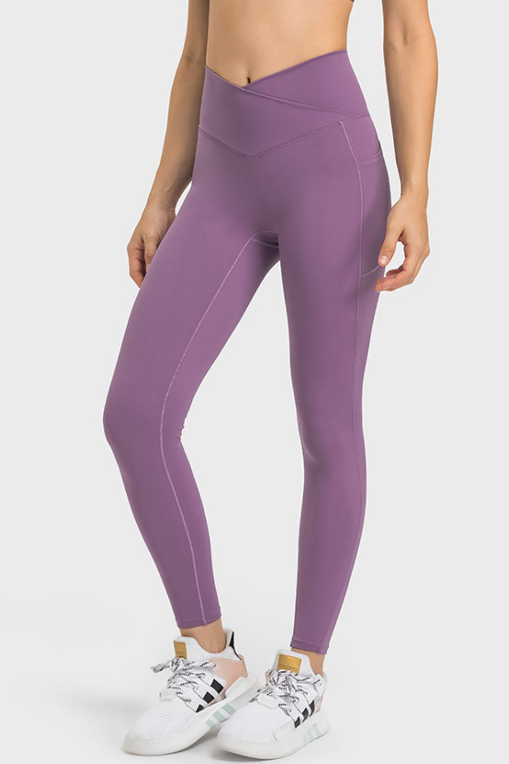 GlamFit V-Waist Yoga Leggings with Pockets