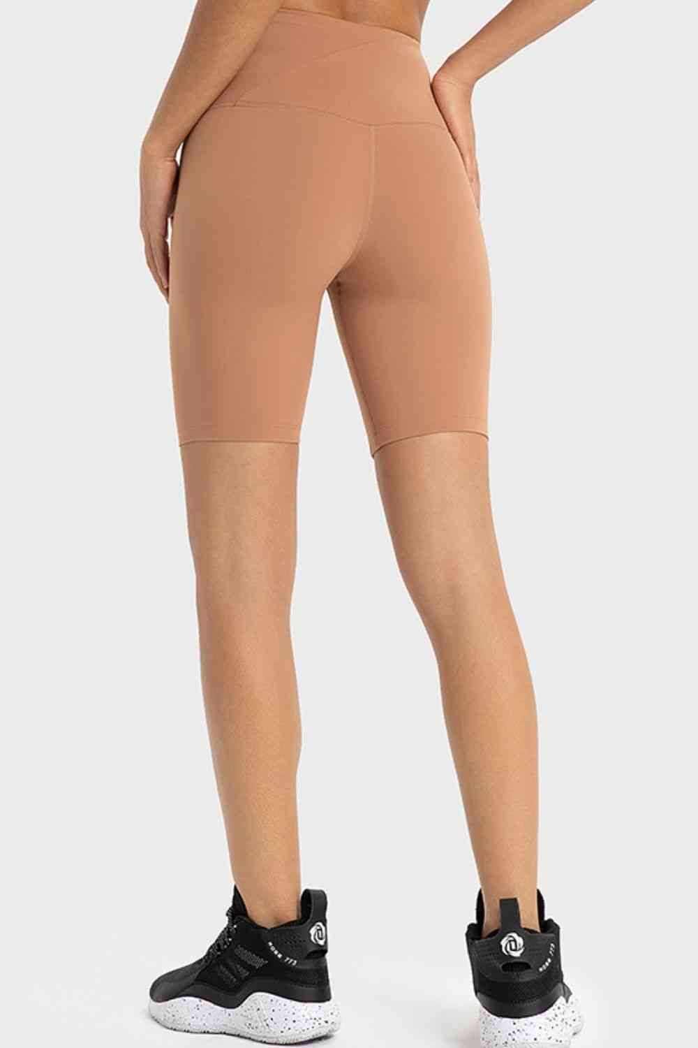 GlamFit V-Waist Bike Shorts