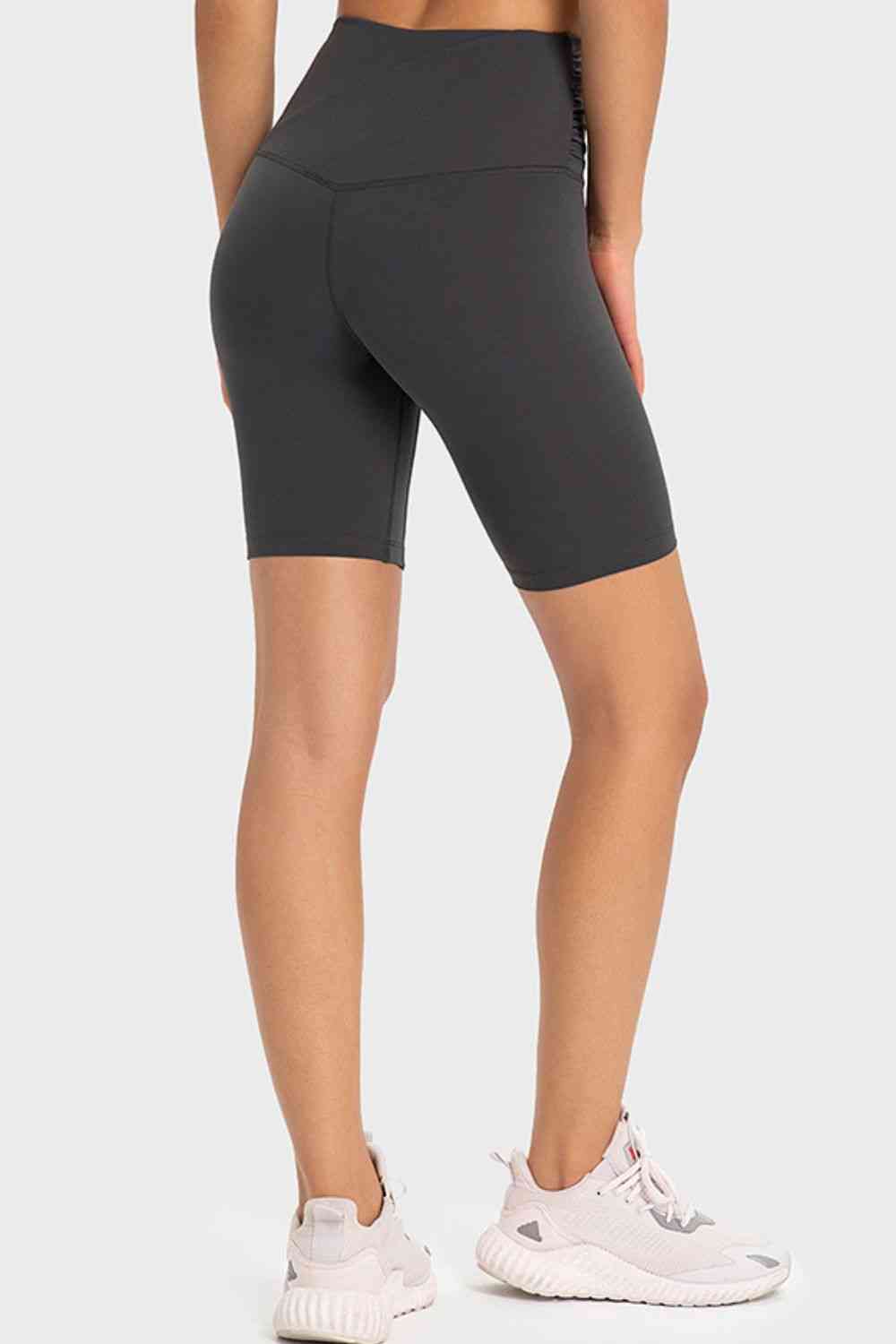 GlamFit V-Waist Bike Shorts