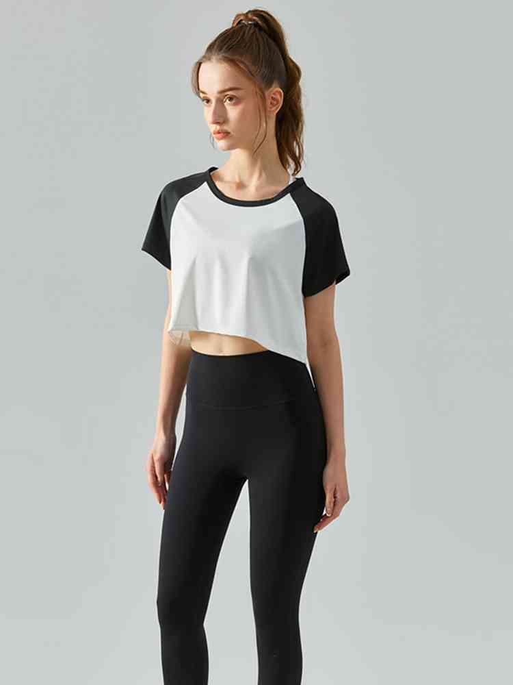 Round Neck Raglan Sleeve Cropped Sports Top