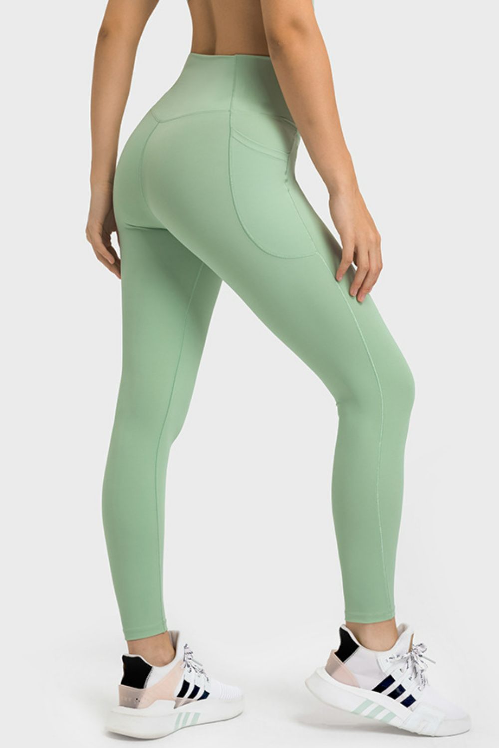 GlamFit V-Waist Yoga Leggings with Pockets