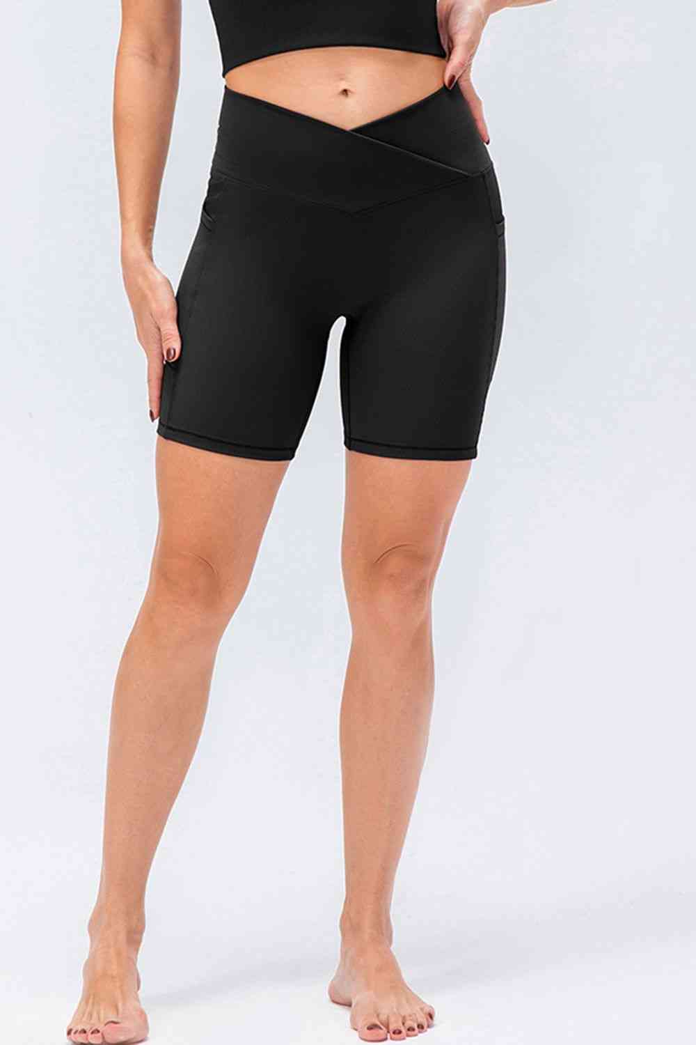 BaraTrain V-Waist Bike Shorts