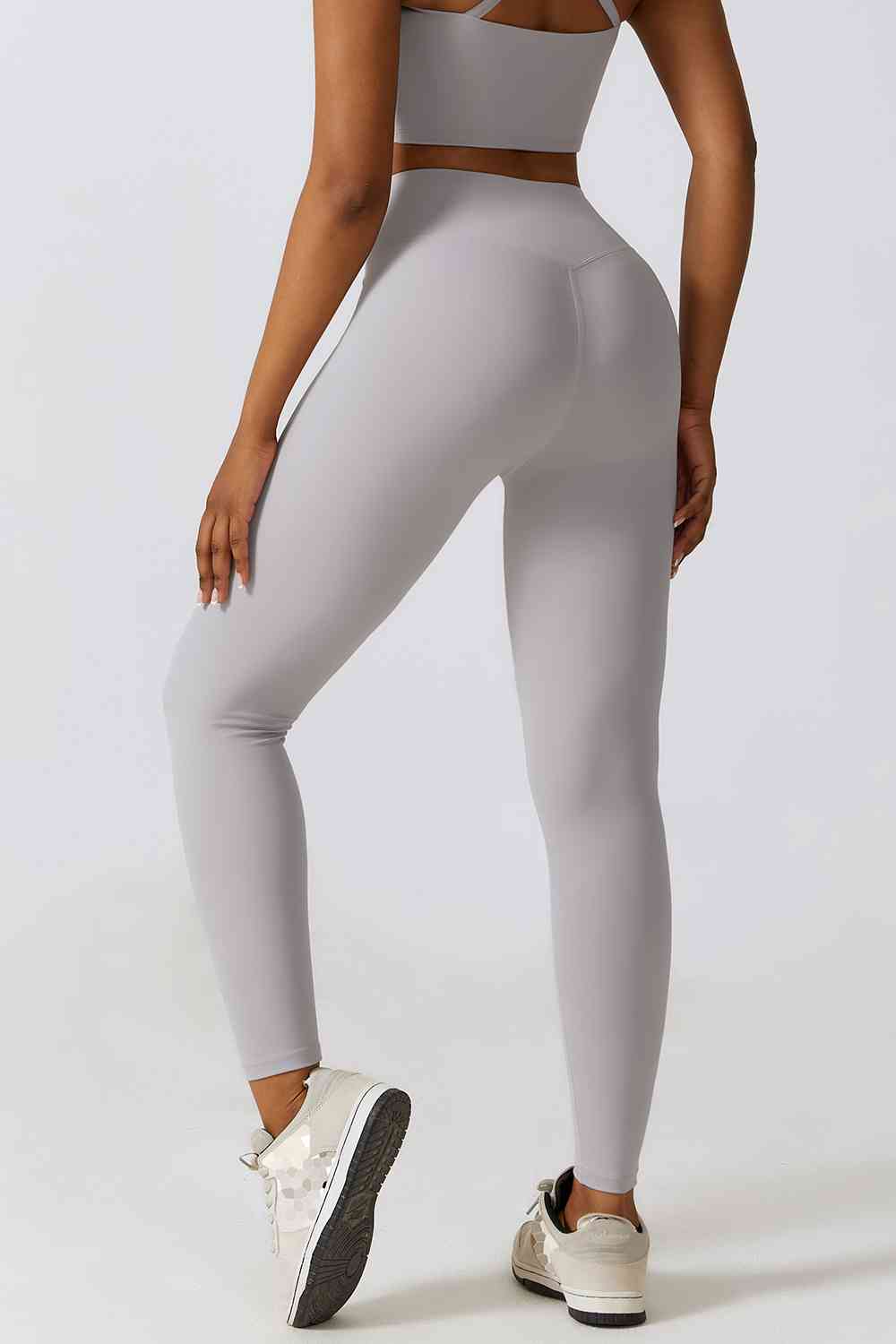 BaraTrain V-Waist Leggings