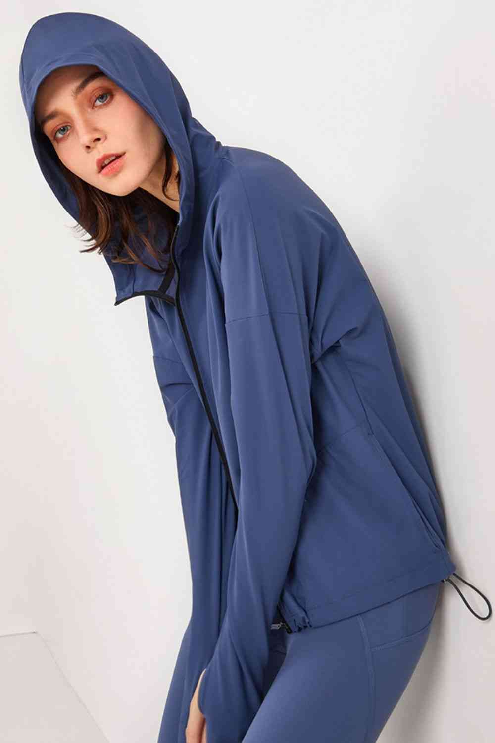 Thumbhole Sleeve Hooded Jacket