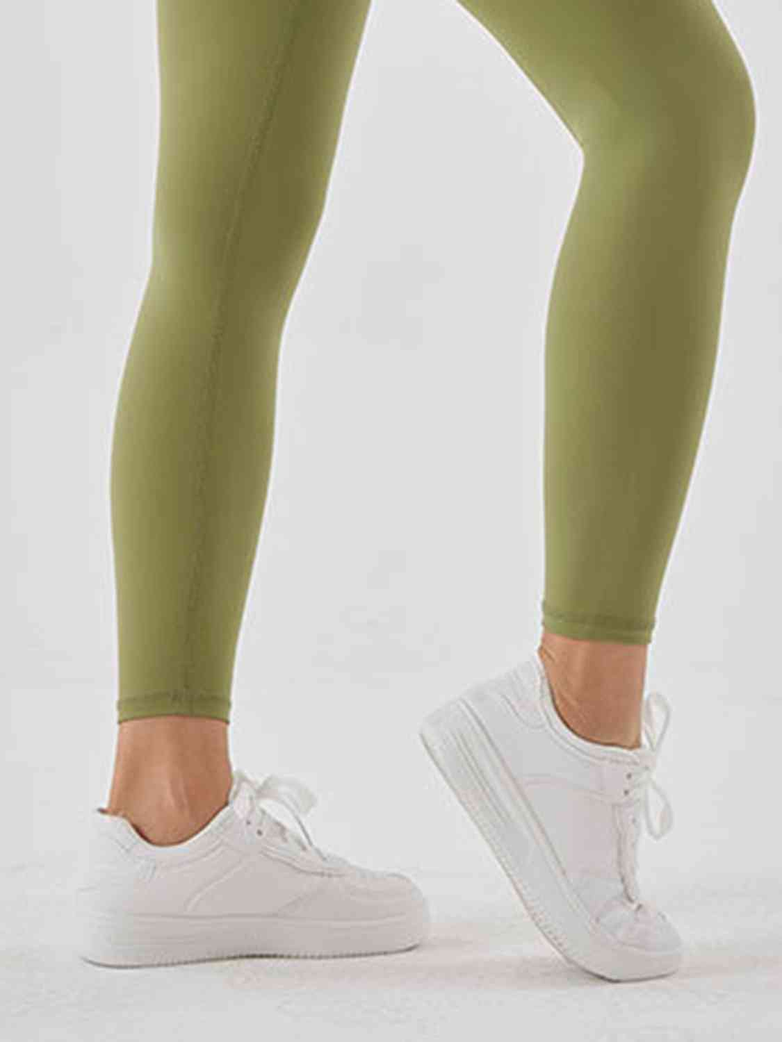 BaraTrain Leggings